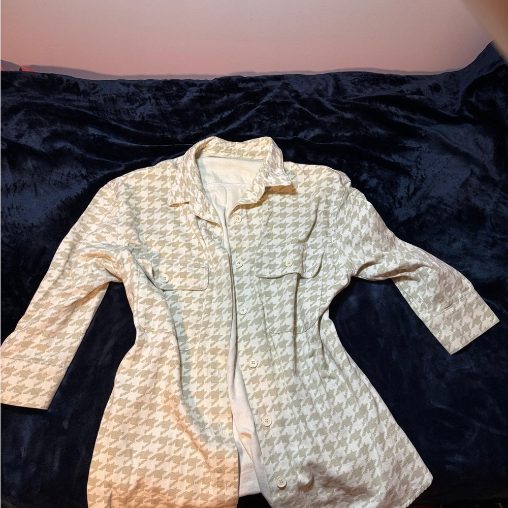 Cream and White Houndstooth Jacket